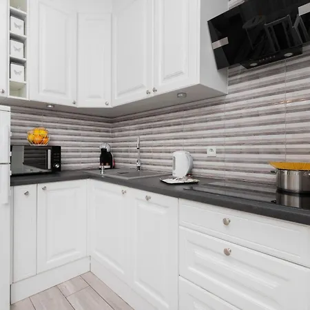 Cozy Morena Rakoczego By Rent Like Апартаменты